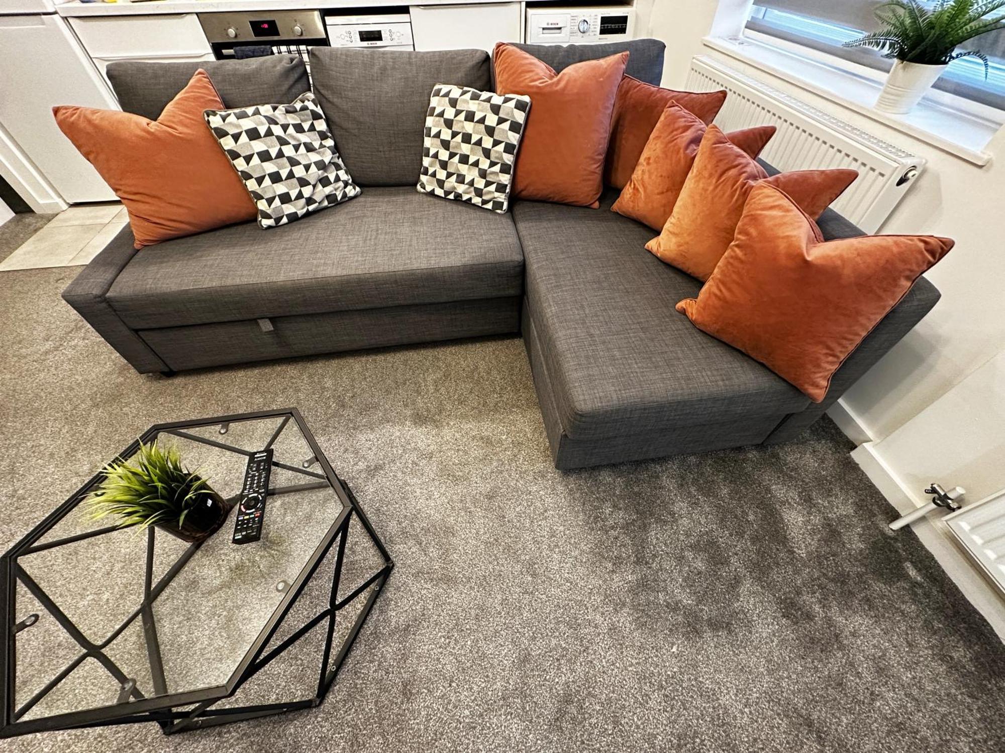 Walnut Flats: Cozy 2-Bedroom Near Oxford with Netflix & Parking Kidlington Exterior photo